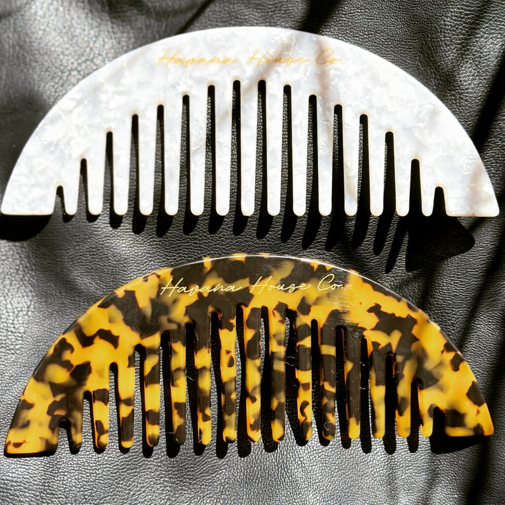 Luna Detangling Comb