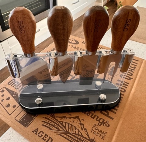 Cheese knife display set